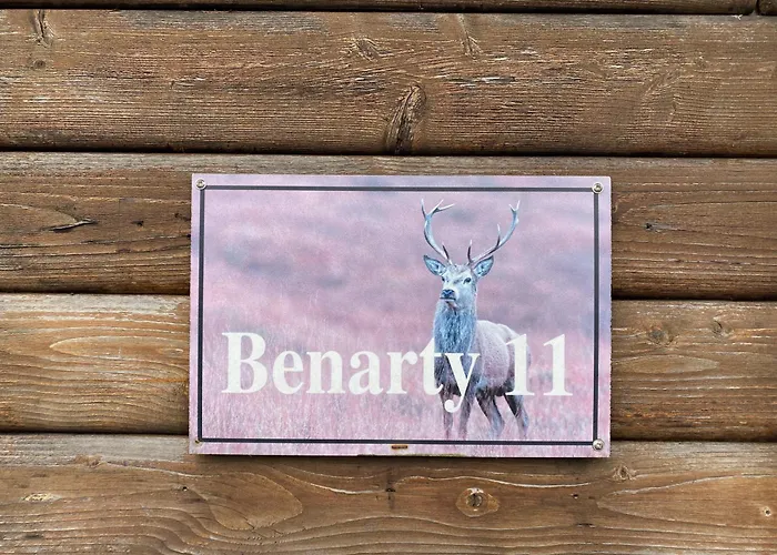 Benarty 11 With Private Hot Tub - Fife - Loch Leven - Lomond Hills - Pet Friendly