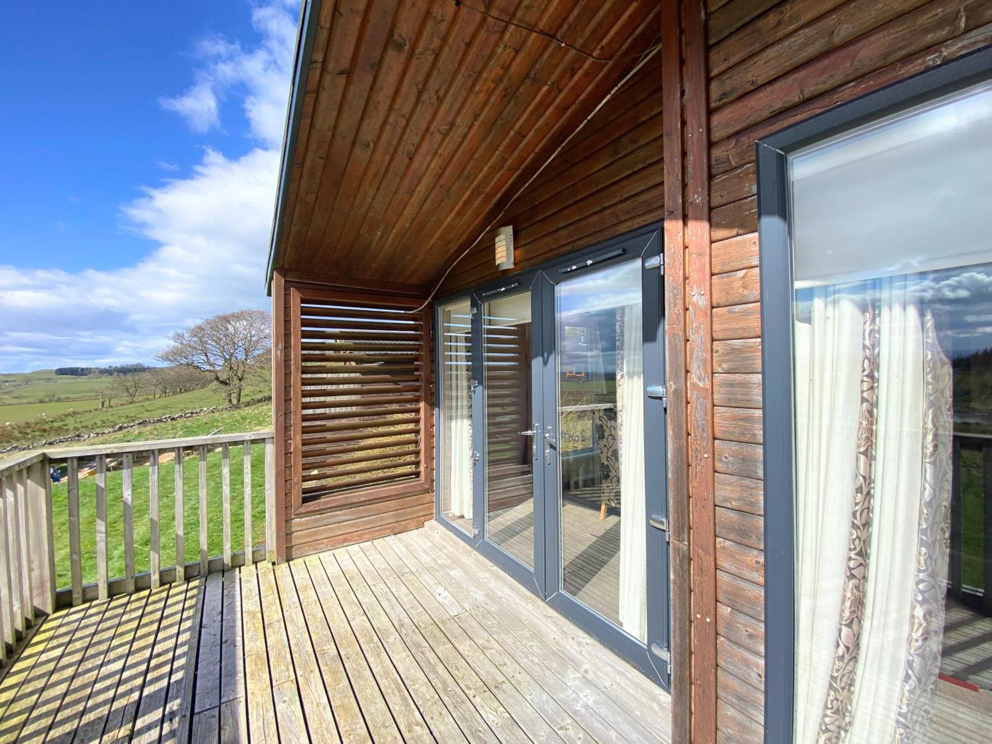Chalet Benarty 11 With Private Hot Tub - Fife - Loch Leven - Lomond Hills - Pet Friendly Kelty